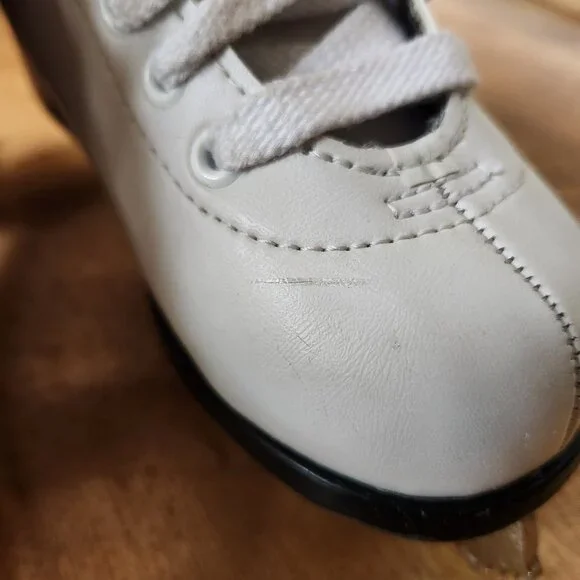 DBX White Girls Ice Skates Size 12J - Picture 9 of 16